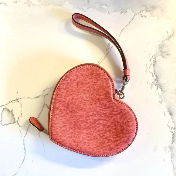 Coach Limited Edition Pink Heart Valentine Wristlet - Picture 4 of 8